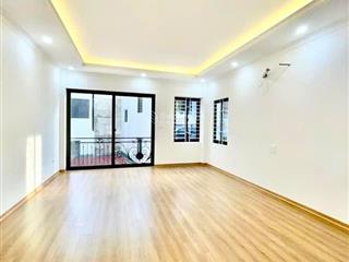 Bán nhà thạch bàn  36,5m2 6 tầng