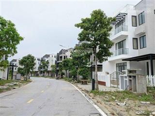 Duy nhất 1 villas đơn lập,căn góc 2 mặt thoáng,xuất ngoại giao trục chính đường lớn giá chỉ 20,x tỷ