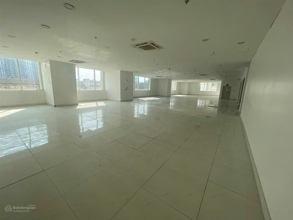 Giá cực sốc có ngay văn phòng tại tòa nhà hòa bình green, 505 minh khai, hbt, hn