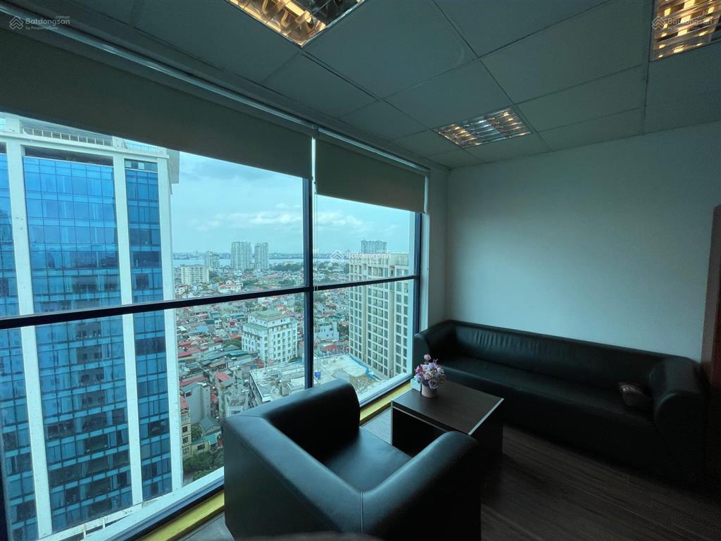 Cho thuê văn phòng tại đê la thành, tòa nhà icon4 tower diện tích 100m2  0986 539 ***