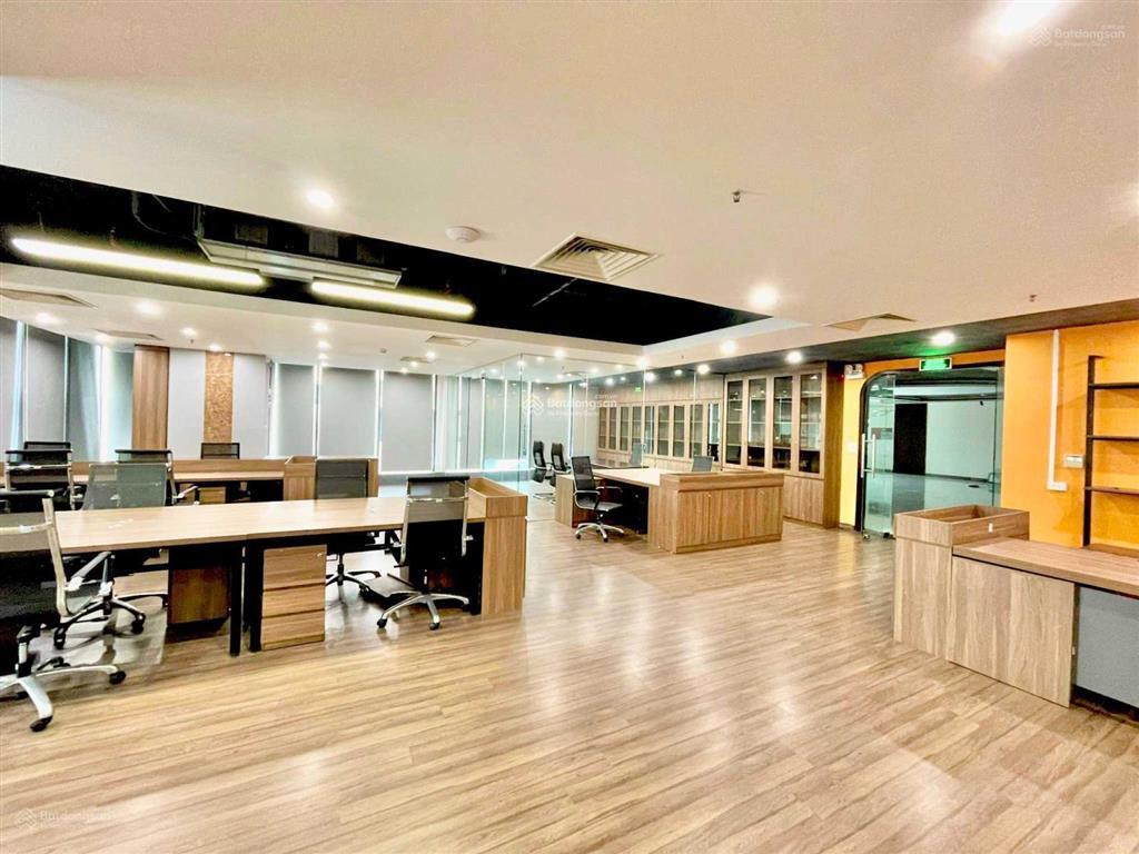 Cho thuê vp tòa thông tấn xã lý thường kiệt 150m2