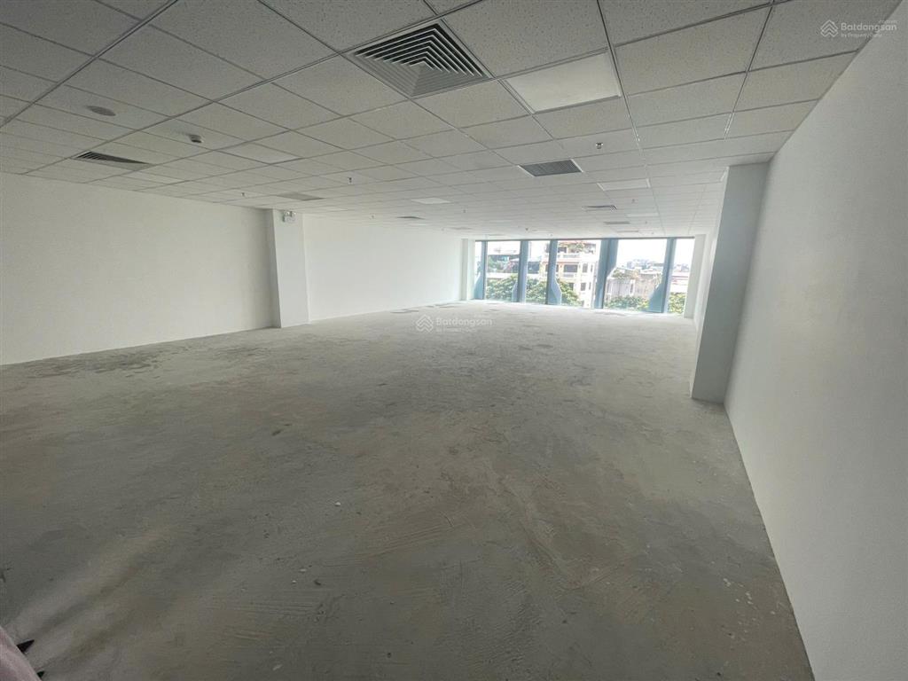 Cho thuê gấp vp tại hòa phát 70 nguyễn đức cảnh tower, giá tốt chỉ 150 nghìn/m2/th, 100m2
