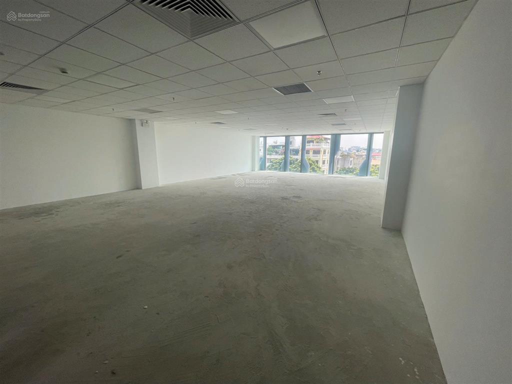 Cho thuê gấp vp tại hòa phát 70 nguyễn đức cảnh tower, giá tốt chỉ 150 nghìn/m2/th, 100m2