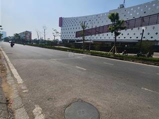 Bán nhanh căn liền kề giá tốt nhất cách aeon mall 100m, đơn giá chỉ 230tr/m2