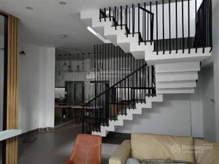 1 trệt 2 lầu, 60m2, mặt tiền 5,5m đường song hành, ngay trung tâm văn hoá quận 12, giá chưa tới 5ty