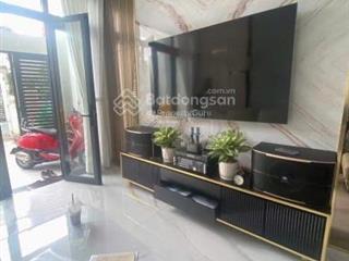 Hot hit siêu phẩm không thể bỏ lỡ đoàn văn bơ, q4. giá 3.260 tỷ dt 4,5m x 16m. sổ hồng sẵn