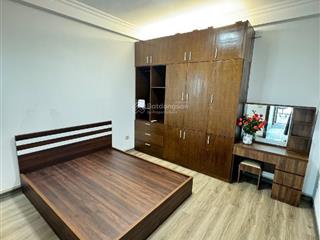 Bán nhà nguyễn văn cừ , long biên . 60m2 4tầng , 10.88 tỷ . dân xây , khu vực hot