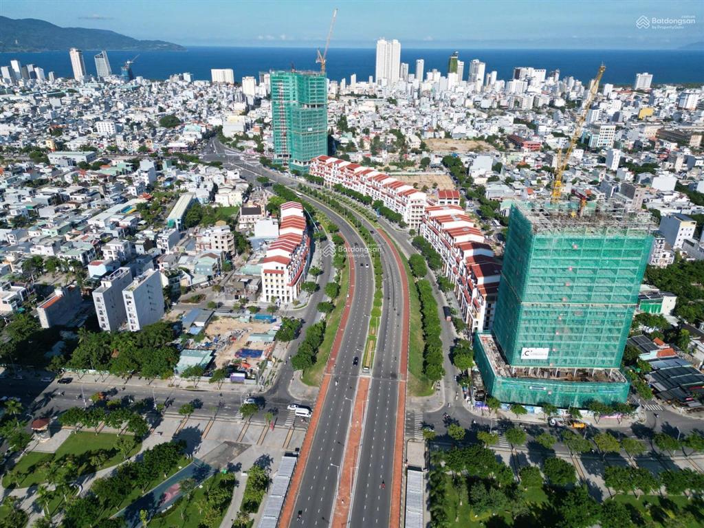 Thọ phan  căn hộ 1 + 1 view sông hàn, view biển đẹp, ngắm pháo hoa diff tại nhà, giá tốt tầng cao