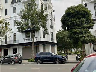 Căn shophouse xẻ khe 135m2  vinhomes imperia. dòng tiền cho thuê ổn định  được giá