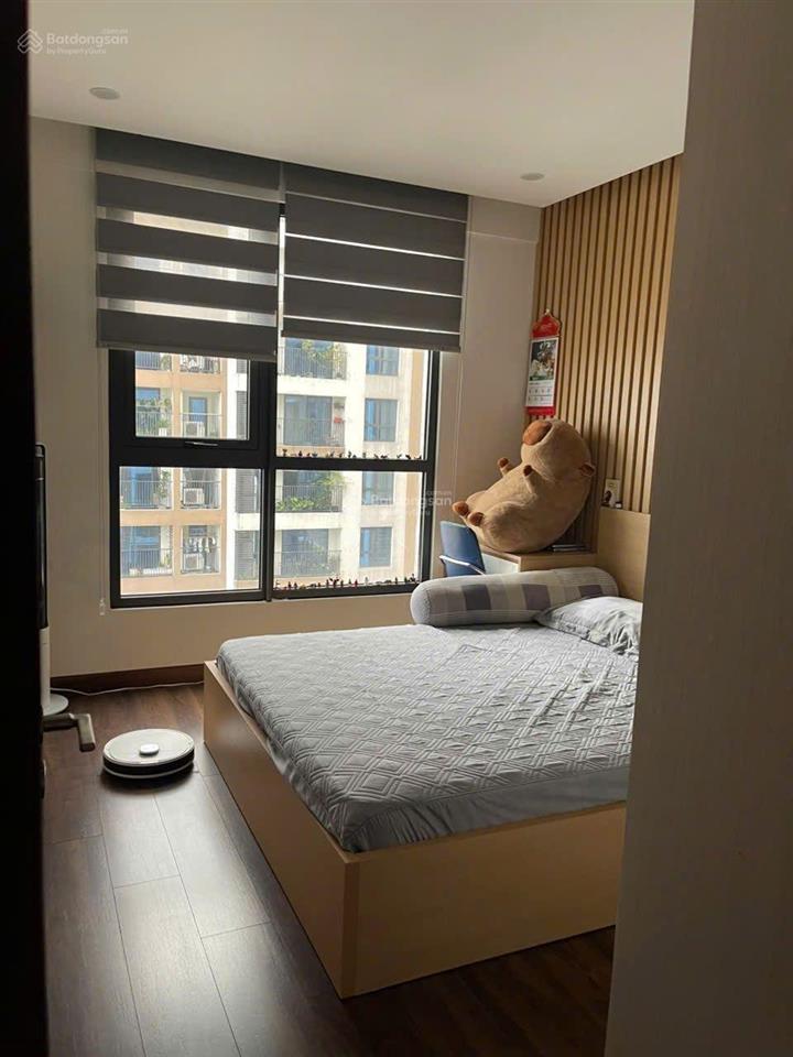 Cần bán nhanh căn hộ 2pn, nội thất full đồ tại dự án 6th element giá 7,x tỷ vnd. 0369 218 ***