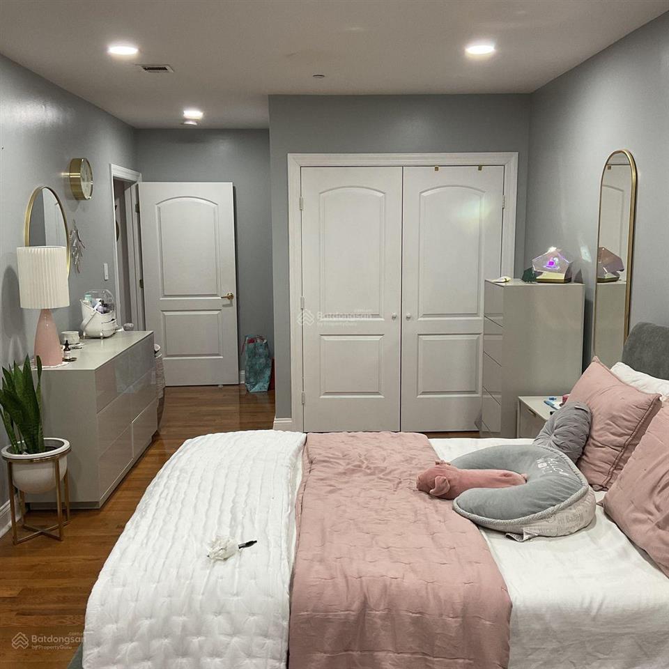 Cho thuê căn hộ sky garden 2pn 70m2 giá 10 triệu vnd.  0849 160 *** (nghiêm anh)