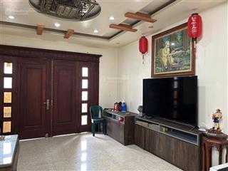 Mặt ngõ cổ linh, ô tô tránh, 257 m2 ,3 tầng, mặt tiền 18.4 , 45 tỷ