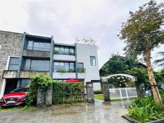 Gọi thế anh  bán căn villa trong khu casamia, p.cẩm thanh, tp hội an thu nhập 500tr/năm