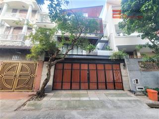 Cho thuê biệt thự villa sang trọng có hồ bơi đẳng cấp tại phường bình an, quận 2