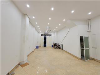 Cho thuê nhà 100m2 tầng 1, hai ô tô tránh nhau, nhà mặt phố view sông