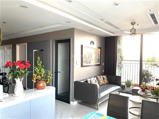 Chuyển nhà bán gấp căn 3pn 2vstòa g2, giá 6,9 tỷ view hồ siêu đẹp!!!! 0974 121 ***