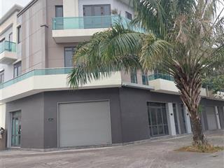 Bán gấp shophouse 120m2 tại centa city, 8,896 tỷ