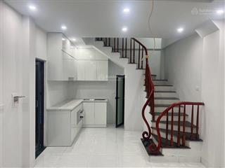 Căn duy nhất  lô góc 3 thoáng tại phố vạn phúc  giá 6,8 tỷ vnd  30m2, 5 tầng, 3 pn, 3 pt