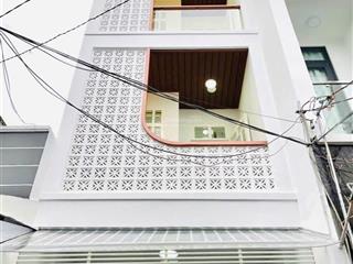 Bán gấp nhà đ.6m đ., phan xích long, p7, phú nhuận, giá 3tỷ950/82,6m2 đang cho thuê 29triệu tháng.