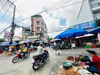 Mặt tiền chợ linh trung(5x18) xây 4 tầng thuê 30tr/thg chính chủ 1 đời chưa qua đầu tư đường 12