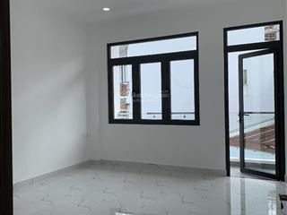 Bán nhà mới 3 tầng, 6pn, 67m2, 8 tỷ 5, hẻm 5m, trường chinh, tân bình