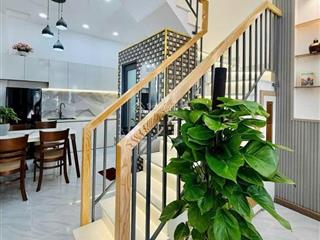 Cầm bán căn nhà mặt tiền đường tập đoàn 8, bình chánh. giá 2ty5, 80m2, shr, công chứng ngay