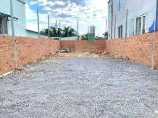Chính chủ cần ra gấp miếng đất bên hòa lợi, bến cát. giá 1ty450, 100m2, sổ hồng riêng, vị trí đẹp