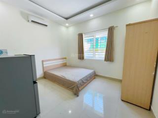 Studio cửa sổ trời full nội thất có thang máy gần công viên hoàng văn thụ có ưu đãi tốt