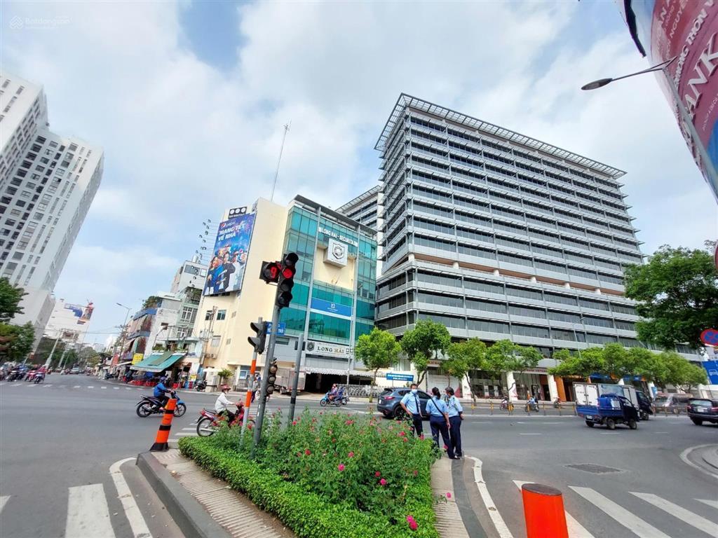 Mặt tiền nguyễn văn trỗi, building 9 tầng, hđt 110tr / tháng, ngang 5.5m, chỉ 28.5 tỷ