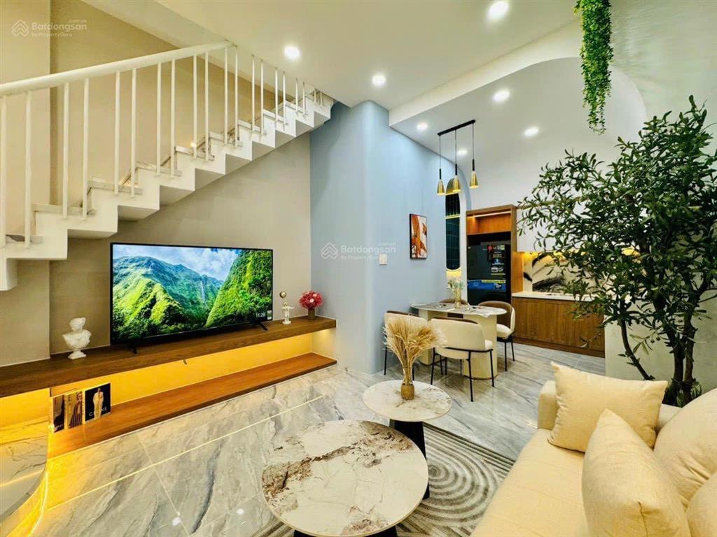 Cô chú chủ nhà bán liền căn siêu mềm trần quốc toản  q3. dt 36m2. hẻm 5m5. sổ sẵn, riêng