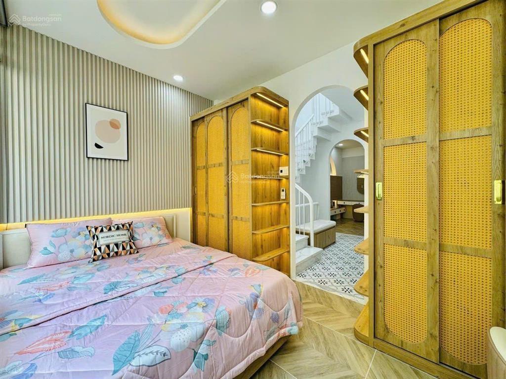 Cô chú chủ nhà bán liền căn siêu mềm trần quốc toản  q3. dt 36m2. hẻm 5m5. sổ sẵn, riêng