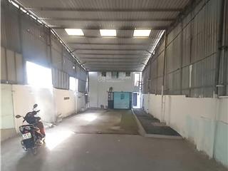 Bán kho nhà xưởng. dt, 200m2. f, thạnh lộc. đường xe tải thông. q,12. cao 2 tầng. giá 4xtỷ.