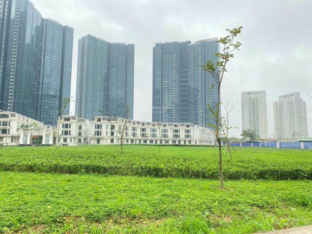 Bán căn góc shophouse 3 mặt tiền sunshine city, kinh doanh tốt, view vườn hoa đẹp, có sẵn nội thất