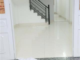 Nhà phố 3pn, 1 phòng thờ, 2wc, đường ôtô  ngay vạn phúc, cầu ông dầu, đường ql 13