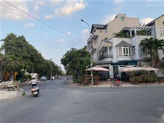 Lô góc 2 mặt tiền sông đường 25, phạm văn đồng tp thủ đức. dt(8x20), (10x20), (11x20) giá 13 tỷ