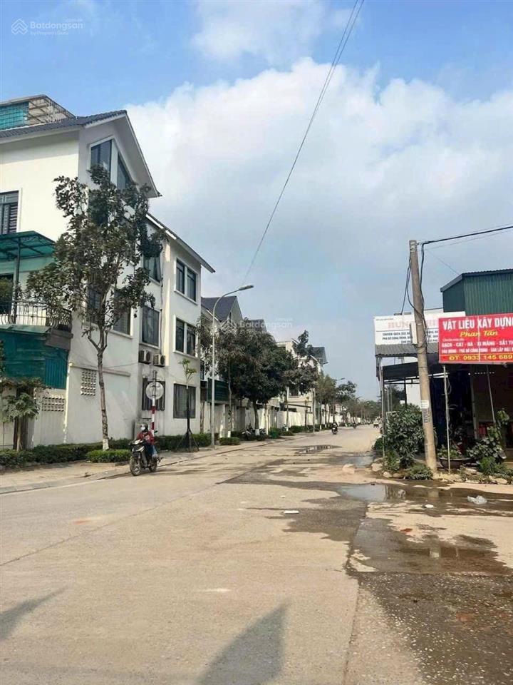 Chính chủ bán lô góc dt 64m², mt 15m dv đồng giường la phù sát khu d geleximco giá đầu tư