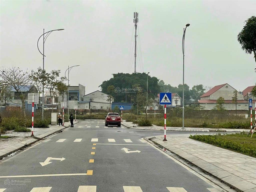 Mua đất ở ngay sổ đỏ liền tay xây ngay trước tết cùng vinaconex3 phổ yên