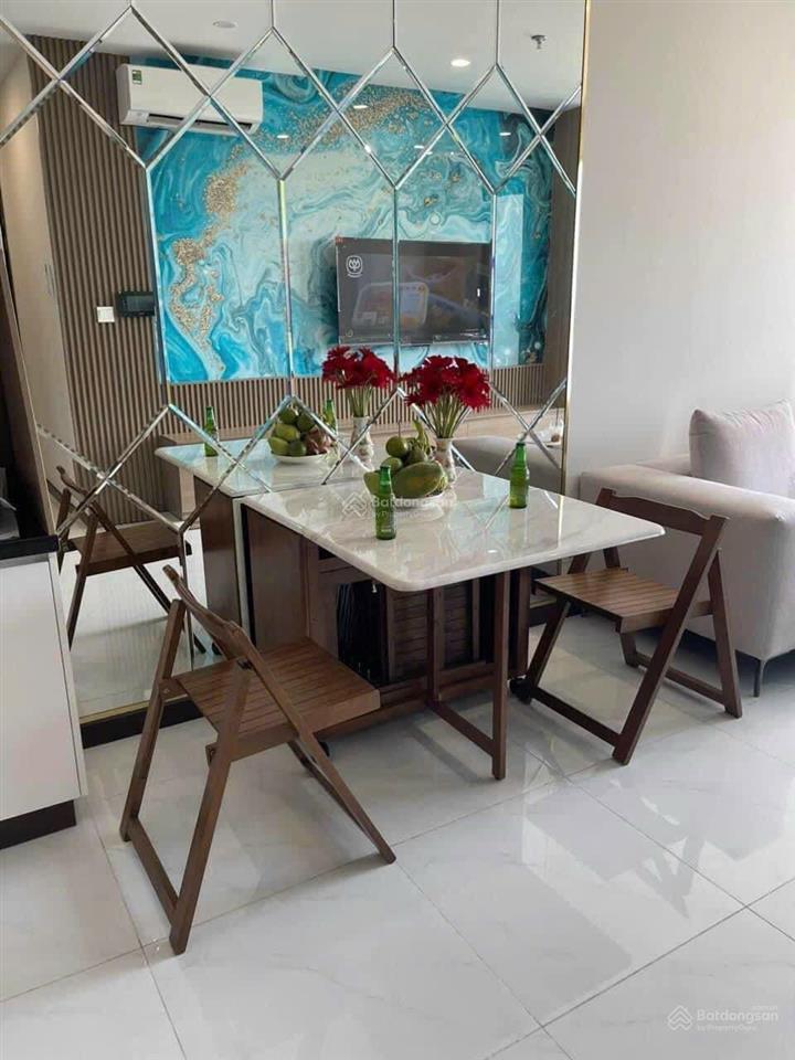 Cho thuê chung cư cskyview 2pn 80m2 3 máy lạnh, rèm, bếp 7,5tr/tháng