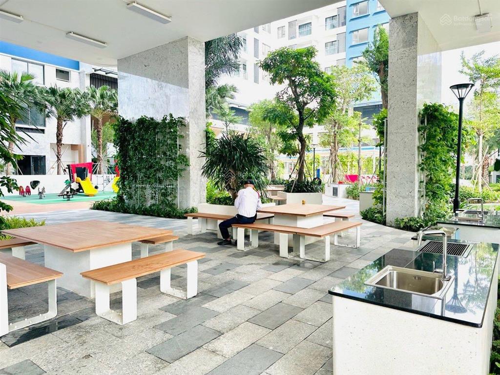 Cho thuê chung cư cskyview 2pn 80m2 3 máy lạnh, rèm, bếp 7,5tr/tháng