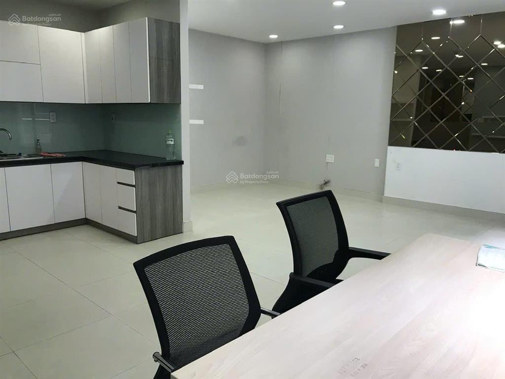 Thuê ngay và luôn căn hộ 1pn diện tích 44m2 giá 12.5tr full nội thất tại chung cư everrich quận 5