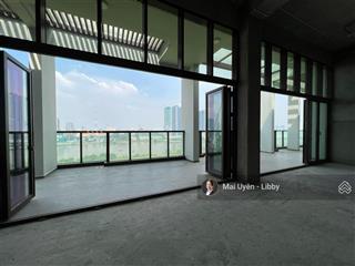 Penthouse galleria metropole thu thiem  view landmark 81, quận 1, cầu bason với balcony siêu rộng