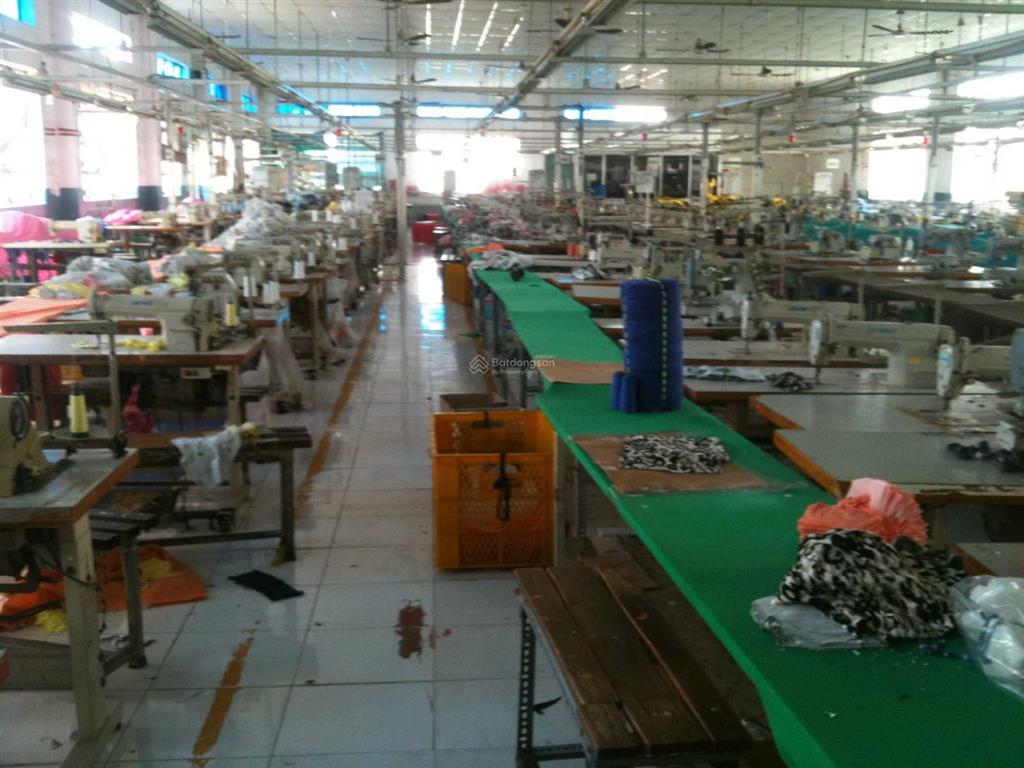 Cho thuê nhà xưởng phường thạnh lộc quận 12, dt 600m2 giá 30 triệu  0908 561 ***