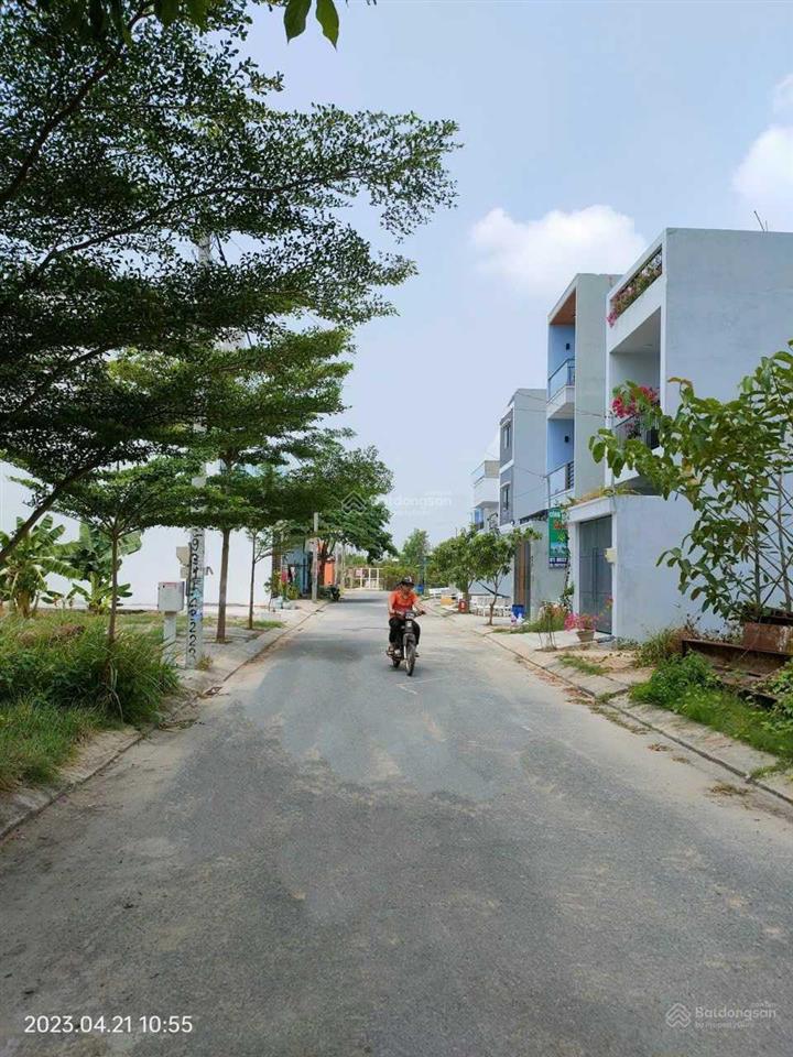 Đất kdc bảo khang bưng ông thoàn, p. phú hữu, giá 3,8 tỷ.