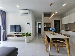 Bán nhanh ch dlusso q2 2pn2wc giá 3,85 tỷ. view đẹp, giá tốt, gần chợ và tttm.  0706 679 ***