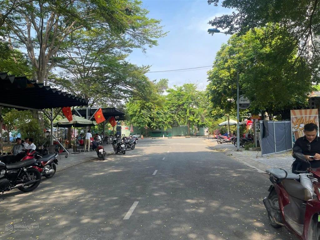 Lô đất đường trịnh công sơn kdc gia hoà, phước long b, tp. thủ đức, diện tích 300m2/ 40.5 tỷ tl