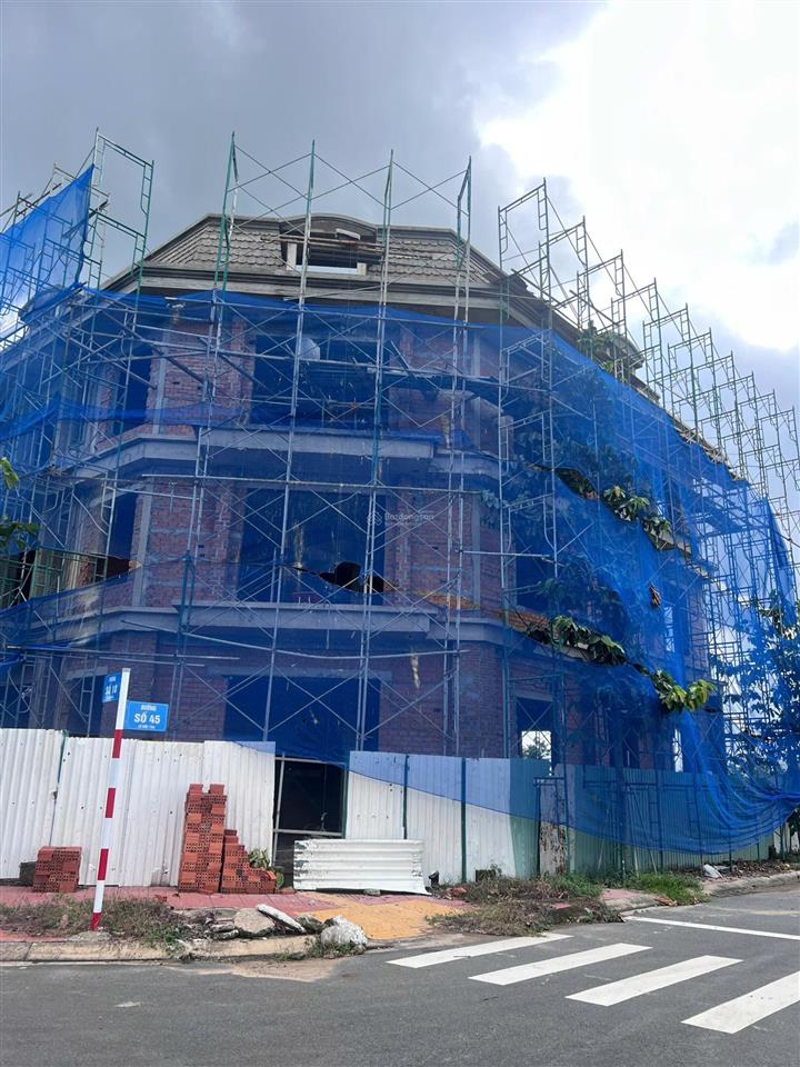 Hàng ngộp mega city 2 gần ngay công viên lớn giá 13 triệu/m2 kết nối sân bay lt.  0966 113 ***