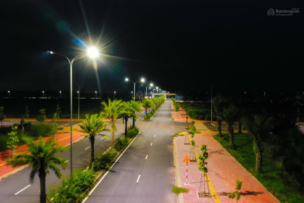 Hàng ngộp mega city 2 gần ngay công viên lớn giá 13 triệu/m2 kết nối sân bay lt.  0966 113 ***