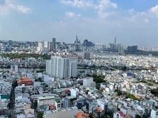 Penthouse hoàng anh thanh bình tầng cao view landmark 81 và thành phố tuyệt đẹp.