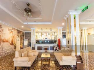 Bán hotel dòng tiền tốt nhất bt, mt xô viết nghệ tĩnh, q bình thạnh, dt 16 x 20m, dt 550tr/th