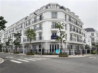Hoa hậu liền kề 95,5m2 shophouse eurowindow twin park  trâu quỳ  căn góc  view bể bơi